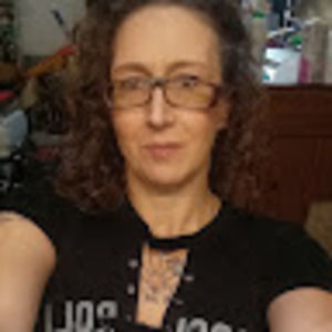 Meet your Posher, Clarissa